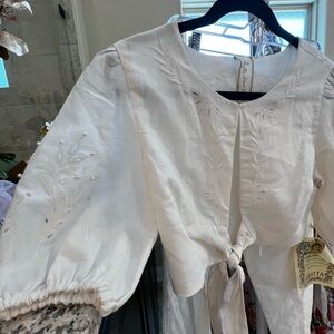 Aratta White Linen Shell Tie Top & Matching Drawstring Pant